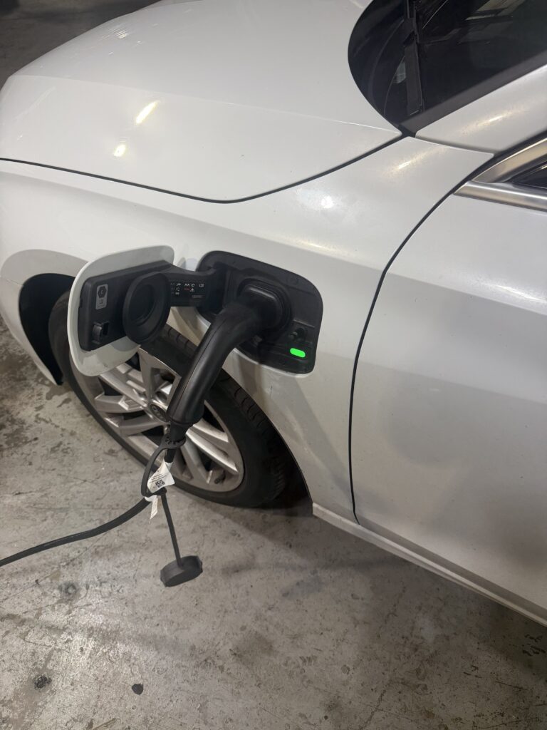 Audi A3 Etfsi charging